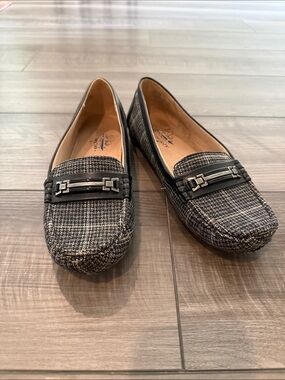 Life Stride Women’s Memory Foam Loafers - Size 8